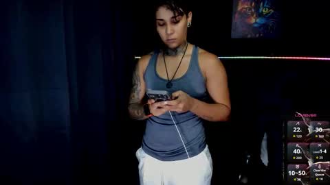 zhoestrong online show from 30, 10, 2025