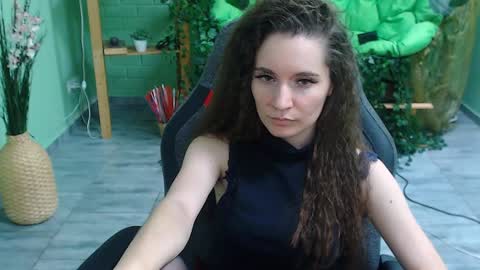 zianichols online show from 7, 2, 2025