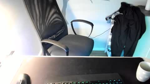 ziemlichflutschig online show from 16, 2, 2025