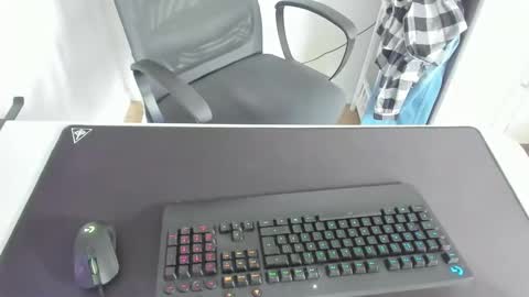 ziemlichflutschig online show from 16, 2, 2025