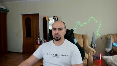 Ziesh online show from 11, 2, 2026