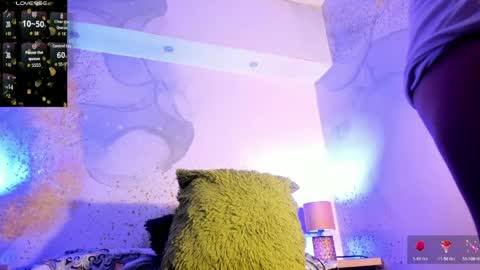 zihaadams_ online show from 29, 4, 2026