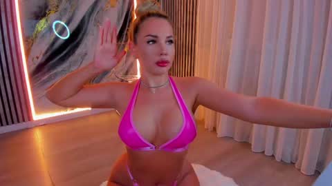 Snapshot of zinasquirts chatting on 27, 4, 2026 Galli online show from 27, 4, 2026