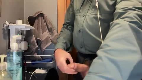 Snapshot of zinger283069 chatting on 3, 12, 2025 zinger283069 online show from 3, 12, 2025