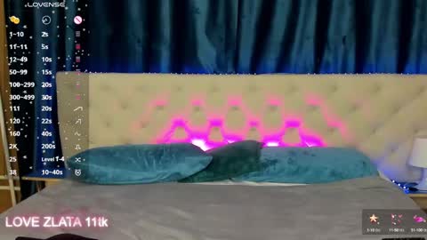 Snapshot of zlata__fox chatting on 16, 1, 2025 Zlata Mon Tue Thu Fri Sun Sa GMT 3 0000pm - 0600pm online show from 16, 1, 2025