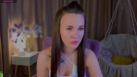 Snapshot of zlata__fox chatting on 11, 10, 2025 Zlata Mon Tue Thu Fri Sun Sa GMT 3 0000pm - 0600pm online show from 11, 10, 2025