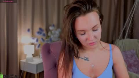 Snapshot of zlata__fox chatting on 19, 10, 2025 Zlata Mon Tue Thu Fri Sun Sa GMT 3 0000pm - 0600pm online show from 19, 10, 2025