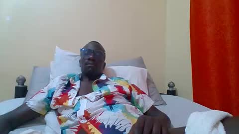 Zlatann2012 online show from 23, 9, 2025