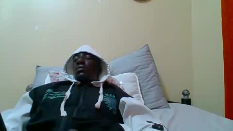 Zlatann2012 online show from 15, 1, 2026