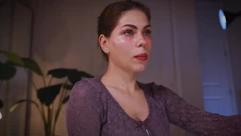 Snapshot of zlicious chatting on 14, 1, 2026 Zara Join next live at 5PM EST online show from 14, 1, 2026