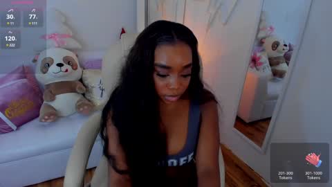 Snapshot of zobe_love chatting on 28, 12, 2024 Zobe Love online show from 28, 12, 2024