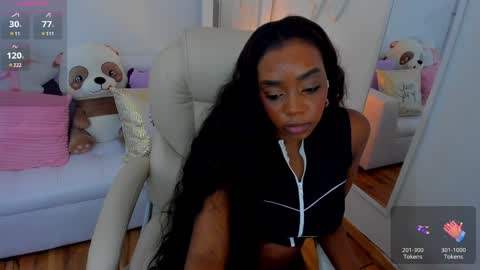 Snapshot of zobe_love chatting on 27, 1, 2025 Zobe Love online show from 27, 1, 2025