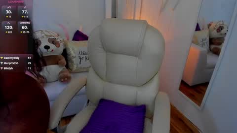 Snapshot of zobe_love chatting on 14, 2, 2025 Zobe Love online show from 14, 2, 2025