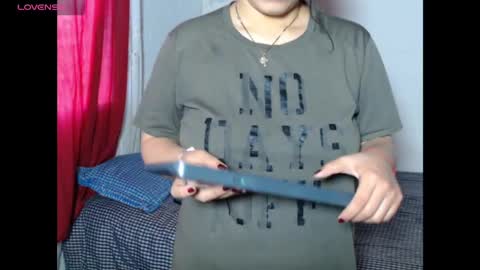 Snapshot of zoe_bronw chatting on 5, 12, 2024 Zoe Bronw online show from 5, 12, 2024