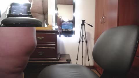 zoe hotxxx online show from 20, 2, 2026