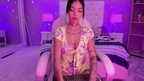 CAMILA online show from 27, 1, 2025