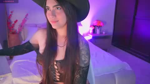 Snapshot of zoe_kravitz1 chatting on 15, 11, 2025 Marilin online show from 15, 11, 2025