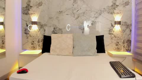 Zoe online show from 13, 4, 2026