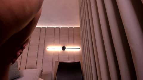 zoe_mhendez online show from 25, 2, 2026