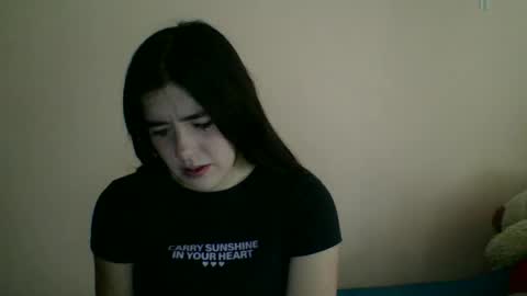 Snapshot of zoe_mill33r chatting on 4, 11, 2025 Zoe online show from 4, 11, 2025