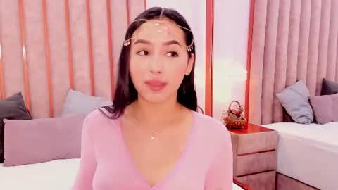 Zoe Monrow online show from 17, 6, 2026