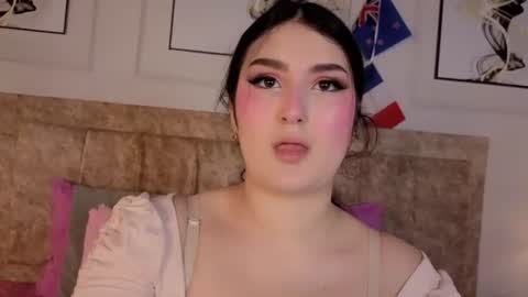 Snapshot of zoe_moon__ chatting on 20, 6, 2026 zoe_moon__ online show from 20, 6, 2026