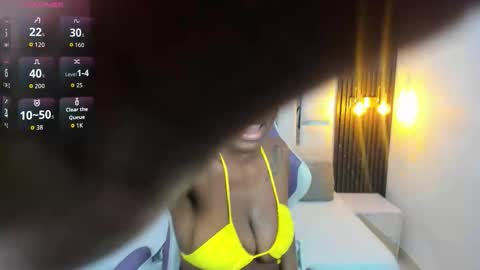 Snapshot of zoe_novakk chatting on 28, 11, 2025 Zoe Novakk online show from 28, 11, 2025