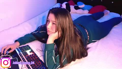 Snapshot of zoe_sexy69 chatting on 14, 1, 2025 ZOE online show from 14, 1, 2025