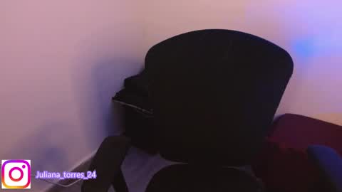 Snapshot of zoe_sexy69 chatting on 21, 1, 2025 ZOE online show from 21, 1, 2025