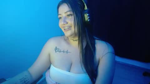 Snapshot of zoe_sexy69 chatting on 27, 2, 2025 ZOE online show from 27, 2, 2025