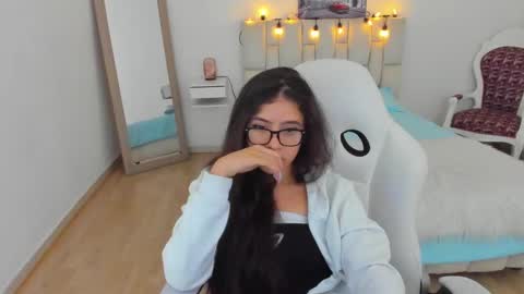 Zoe online show from 14, 2, 2025