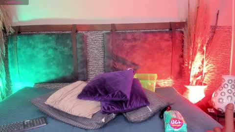 Snapshot of zoee_23 chatting on 4, 2, 2025 Zoe online show from 4, 2, 2025