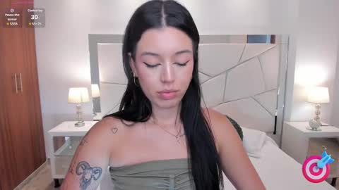  zoee jackson online show from 4, 3, 2025