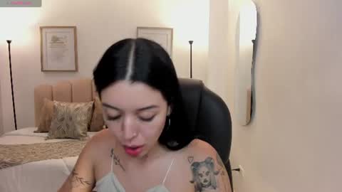  zoee jackson online show from 6, 7, 2026