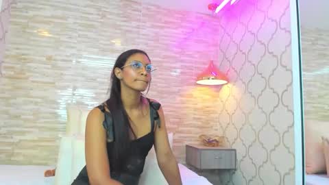 Snapshot of zoeesmitth chatting on 29, 9, 2025 ZoeeSmitth online show from 29, 9, 2025