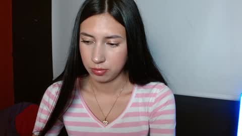 Laura  online show from 22, 12, 2024