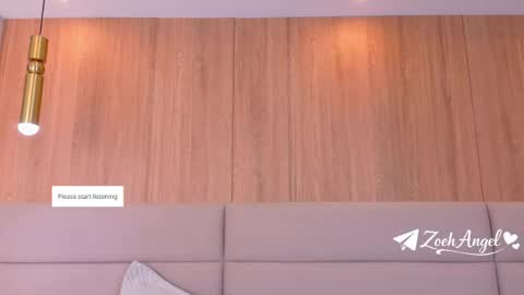 Snapshot of zoehangel chatting on 2, 6, 2026 Zoe online show from 2, 6, 2026