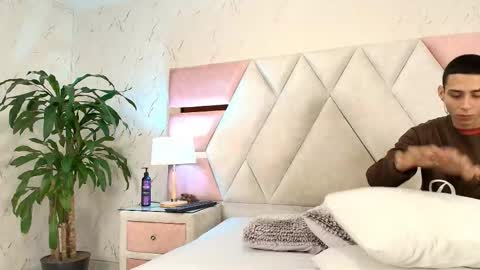 zoelucas online show from 14, 3, 2026