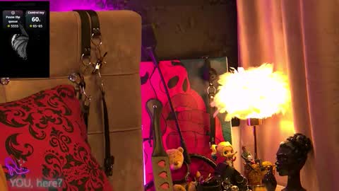 ZoeMesmerize online show from 4, 11, 2025