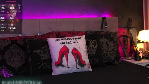 ZoeMesmerize online show from 16, 2, 2026