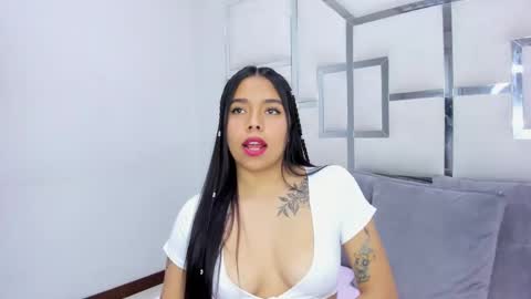 ZoeSwam online show from 23, 2, 2025