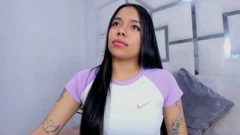 ZoeSwam online show from 5, 10, 2025