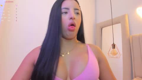 zoeth_ruiz online show from 20, 10, 2025
