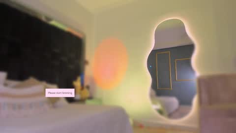 zoevidal_ online show from 27, 9, 2025