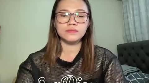 Snapshot of zoey_foryou chatting on 15, 11, 2025 zoey_foryou online show from 15, 11, 2025