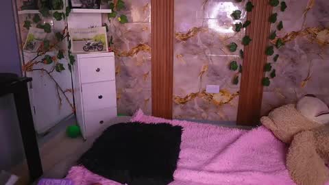 Snapshot of zoey_fox_ chatting on 18, 4, 2026 zoey fox online show from 18, 4, 2026