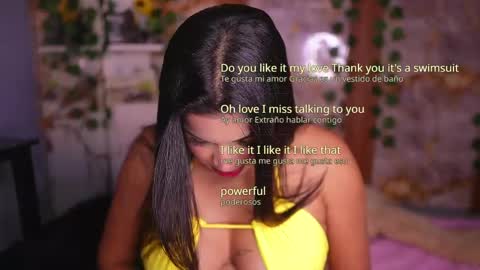 Snapshot of zoey_fox_ chatting on 22, 4, 2026 zoey fox online show from 22, 4, 2026