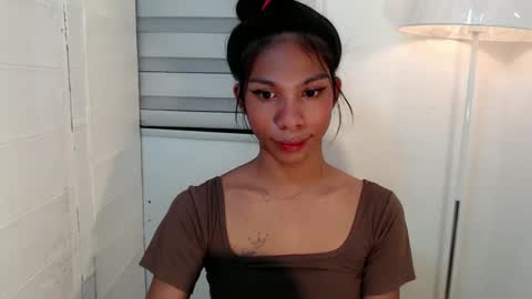 Snapshot of zoeygorgeous19 chatting on 8, 2, 2025 zoey online show from 8, 2, 2025