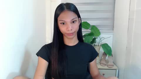 Snapshot of zoeygorgeous19 chatting on 21, 2, 2025 zoey online show from 21, 2, 2025