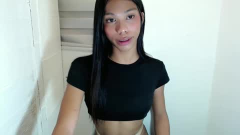 Snapshot of zoeygorgeous19 chatting on 23, 2, 2025 zoey online show from 23, 2, 2025